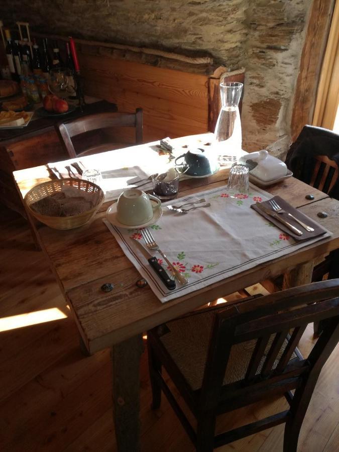 B&B La Guiette Châteaudauphin Extérieur photo